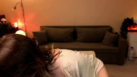 tender_meow online show from May 17, 1:05 am