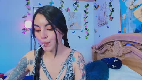 Snapshot of teresa_moon chatting on September 20, 5:44 pm  TERESA  Give me a good rating if you enjoy my show  online show from September 20, 5:44 pm