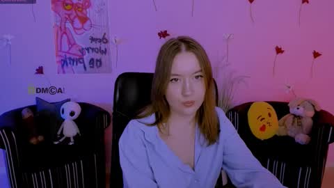 your love online show from March 28, 10:15 am