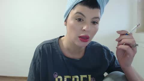 naughty tess online show from February 28, 8:31 am