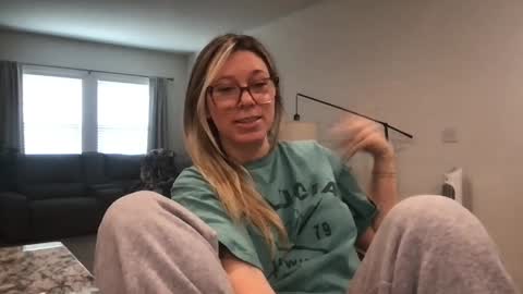 Daphne Summers online show from December 3, 9:06 pm