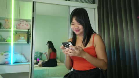 Snapshot of thailand4you chatting on December 2, 12:50 pm AbbieThai online show from December 2, 12:50 pm