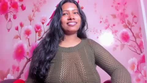 Snapshot of thais_waldrof chatting on February 8, 2:58 am Andreina online show from February 8, 2:58 am