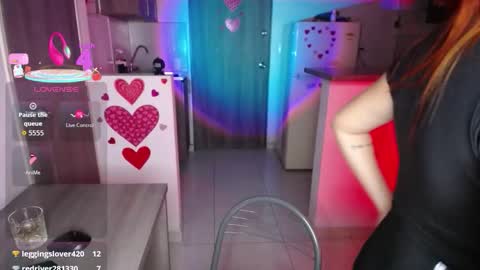 thaliana online show from March 7, 5:25 am