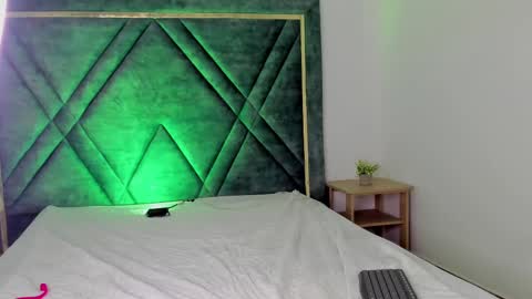 Thamara online show from October 2, 4:34 pm