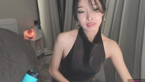 thanos_world1321002 online show from April 4, 8:07 pm