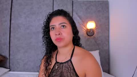 thara webstter online show from July 23, 11:40 am