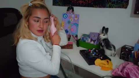   online show from July 29, 10:54 pm