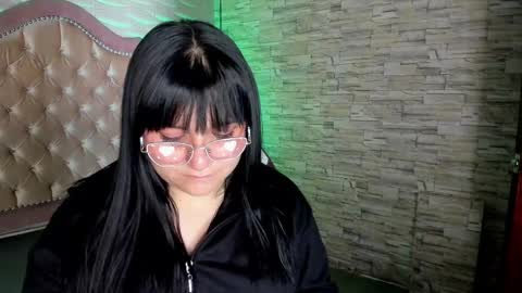 i am Cat  online show from February 14, 4:41 pm