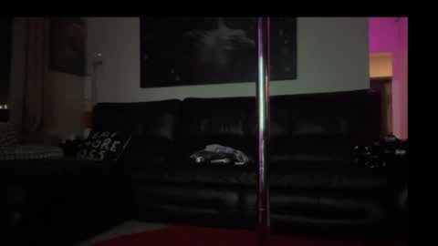 the_emmarouge online show from December 14, 10:45 am