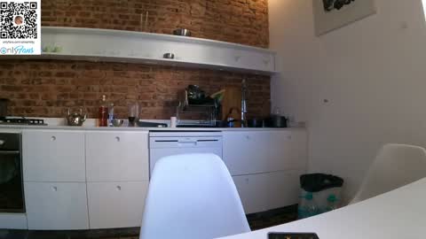 Anna online show from September 28, 8:36 pm