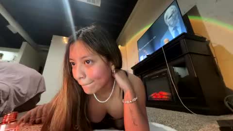 Latina Mami online show from July 23, 5:15 am