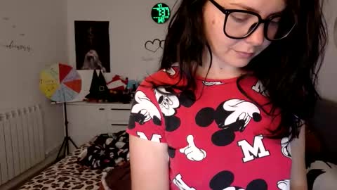 TheFarmergirl online show from June 7, 4:41 am