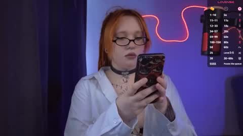 Moon online show from April 14, 8:25 am