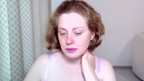 Ella online show from November 2, 7:45 am