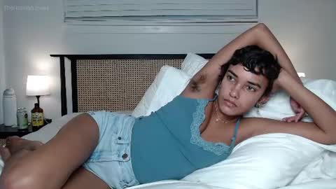 naturallovers online show from June 24, 1:26 am
