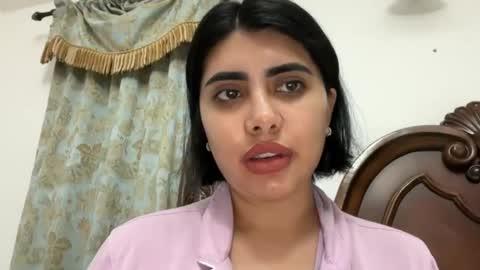 Snapshot of therealcamilabaddie chatting on December 18, 1:15 am therealcamilabaddie online show from December 18, 1:15 am