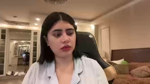 Snapshot of therealcamilabaddie chatting on October 15, 2:36 am therealcamilabaddie online show from October 15, 2:36 am