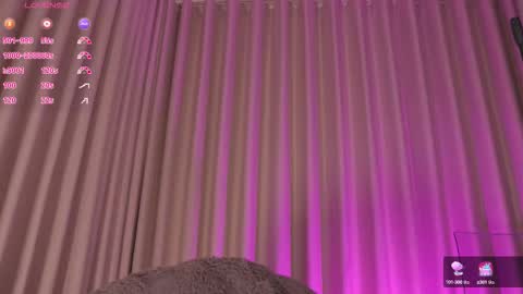 Snapshot of therealpeach_ chatting on September 29, 7:57 am    online show from September 29, 7:57 am