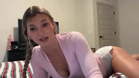 therosiecheeks online show from November 20, 10:22 pm