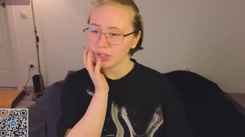 Lucia online show from January 16, 5:47 am