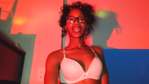 thestellacoraline online show from July 21, 12:55 am