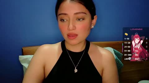  I dont do real meetings My bio  online show from March 28, 11:47 pm