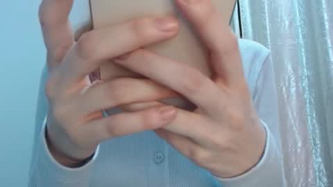 sara online show from March 24, 2:06 am