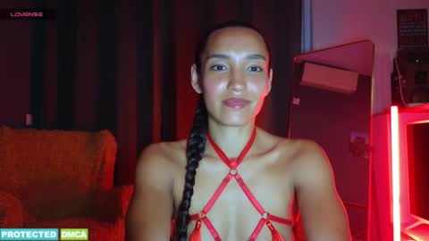 Snapshot of tia_j chatting on September 15, 5:31 pm tia_j online show from September 15, 5:31 pm