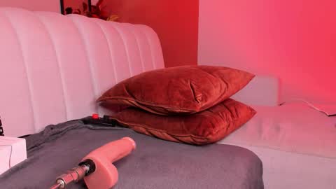 Tianna Rosi online show from February 20, 6:26 am