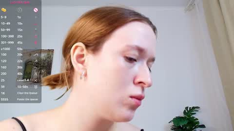 Tia online show from July 23, 1:41 pm