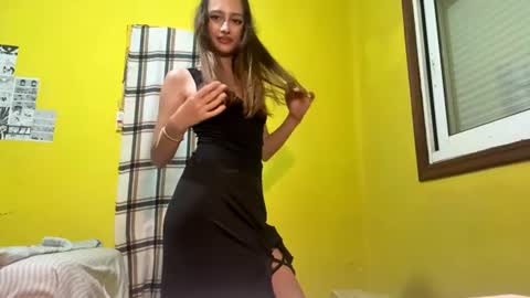 Andrea online show from July 26, 7:10 pm