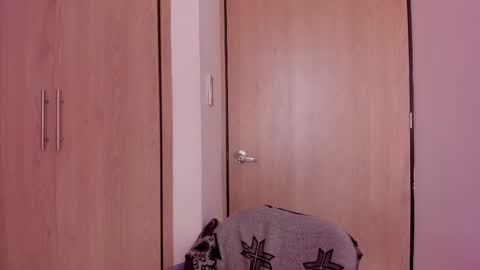 Tif online show from December 2, 3:36 pm