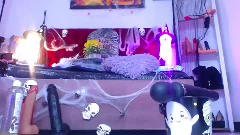 Snapshot of tifanny_nails chatting on October 20, 3:48 pm Tifanny Nails online show from October 20, 3:48 pm