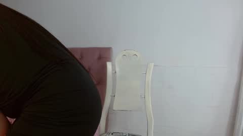 Snapshot of tifanny_squirt chatting on March 10, 3:30 pm Tifanny online show from March 10, 3:30 pm