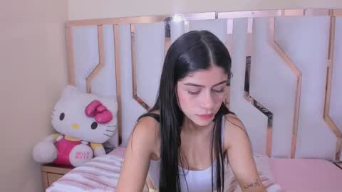 Snapshot of tifany_chill chatting on October 9, 10:25 pm online show from October 9, 10:25 pm