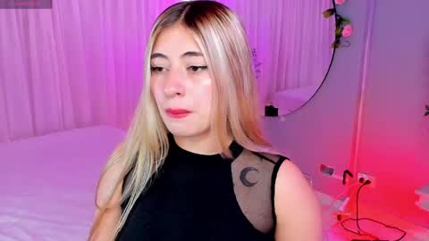 Tiffany Becker online show from April 18, 2:08 pm