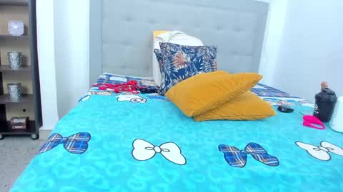 tiffany  online show from December 30, 10:34 pm