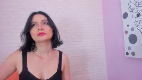 tiffany_mendez online show from September 18, 12:15 pm