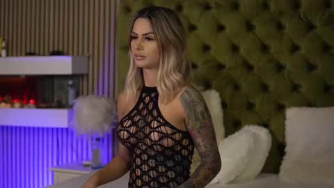 Ilaria online show from September 12, 6:25 am