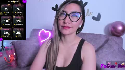 TILA TEQUILA online show from November 15, 2:07 pm