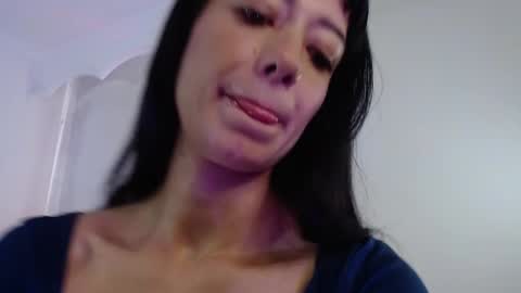 Tina Wild online show from January 19, 4:36 pm