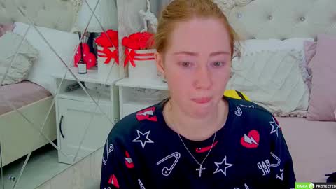 Tina online show from September 25, 4:22 am