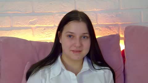 TinaBurton online show from November 22, 7:00 am