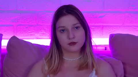 TinaBurton online show from June 24, 5:01 pm