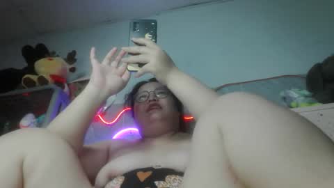 tini_bei online show from May 26, 5:56 pm