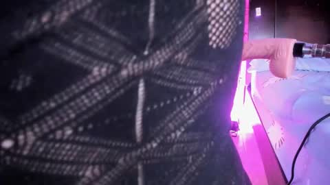 tinixmorgan online show from December 14, 3:12 am