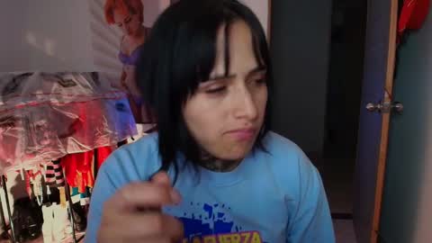 I AM BELLA  ----------- follow my  IG  TINNS 69 online show from February 5, 2:14 am