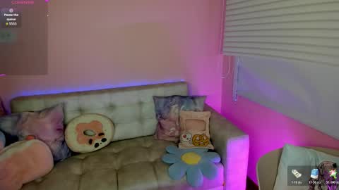 tiny_cora online show from January 11, 4:56 pm