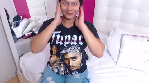 Snapshot of tiny_whore18 chatting on February 4, 3:36 pm tiny_whore18 online show from February 4, 3:36 pm